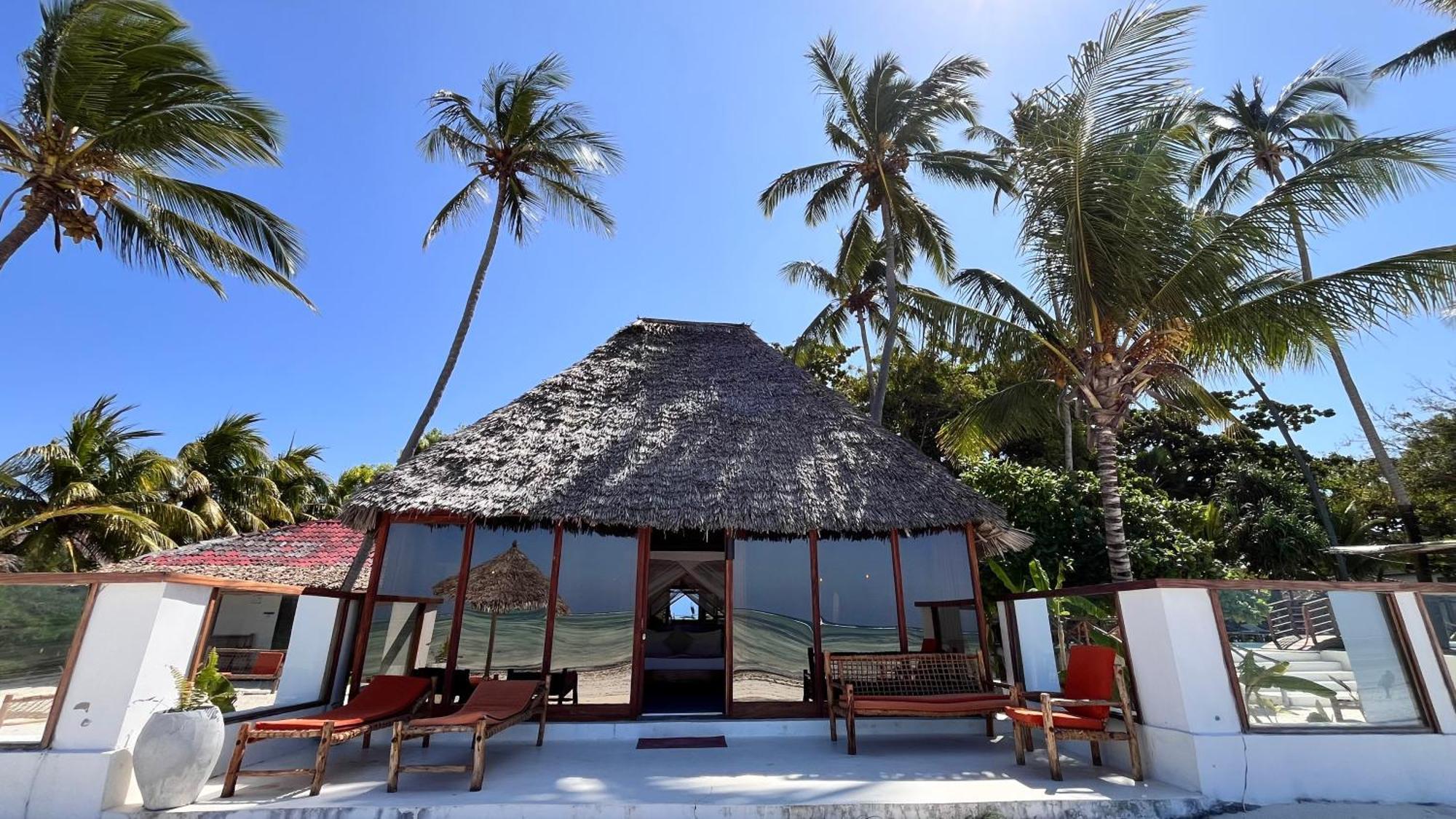 Tiki Beach Club & Resort (Adults Only) Bwejuu Kültér fotó