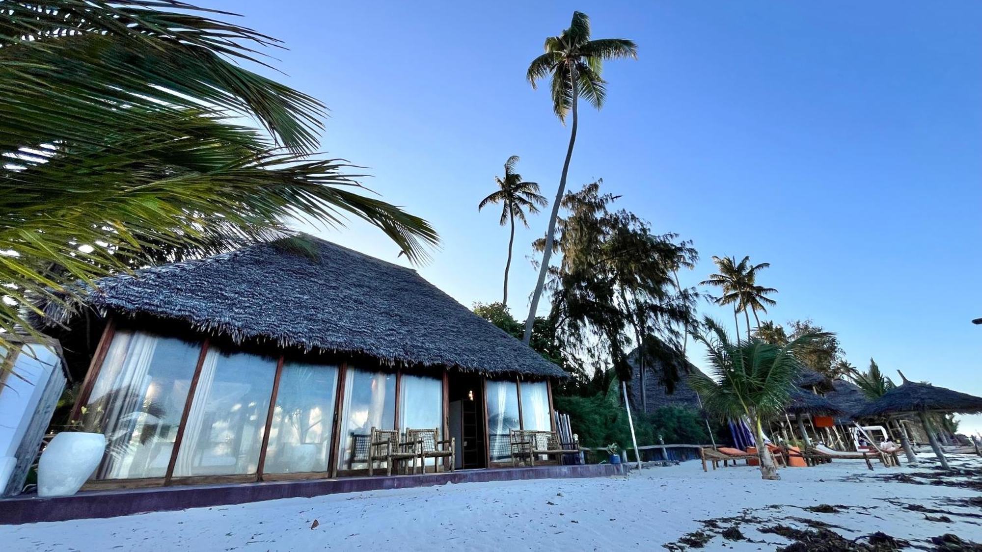 Tiki Beach Club & Resort (Adults Only) Bwejuu Kültér fotó